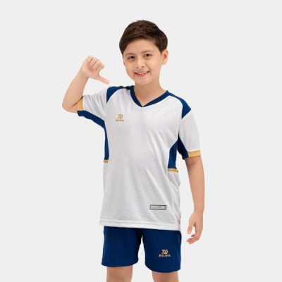 mua quần áo cho bé trai 12 tuổi ở đâu